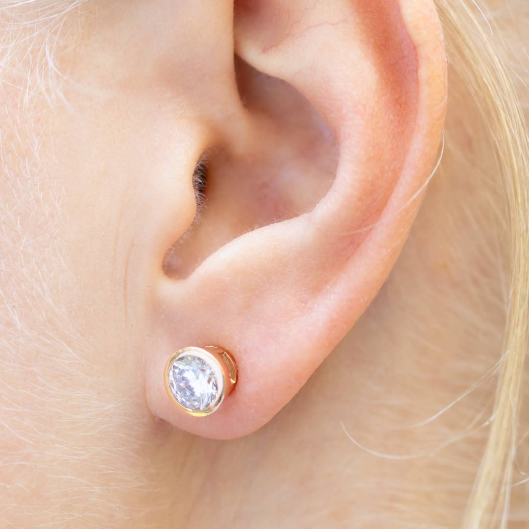 Rose gold auskari Nansija