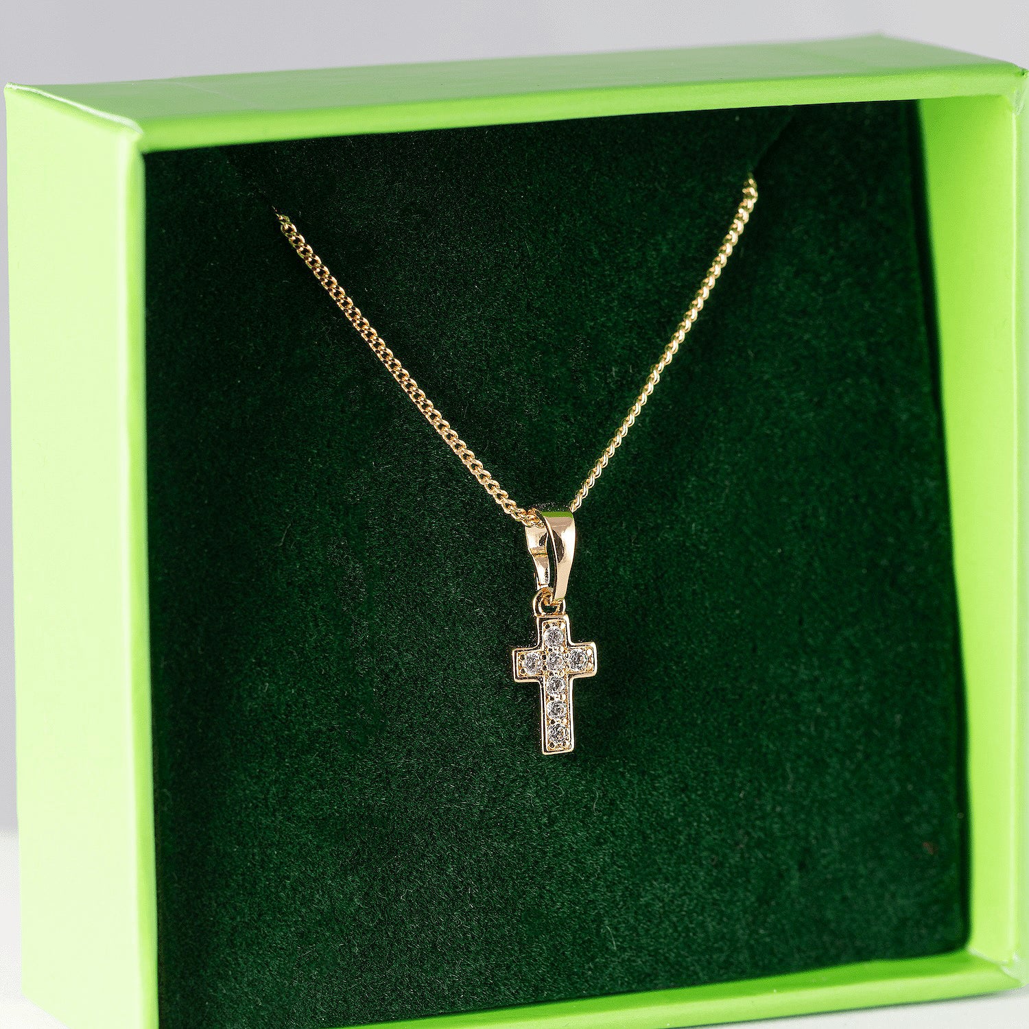 Kaklarota ar kristālu krustiņu 'ADELE'