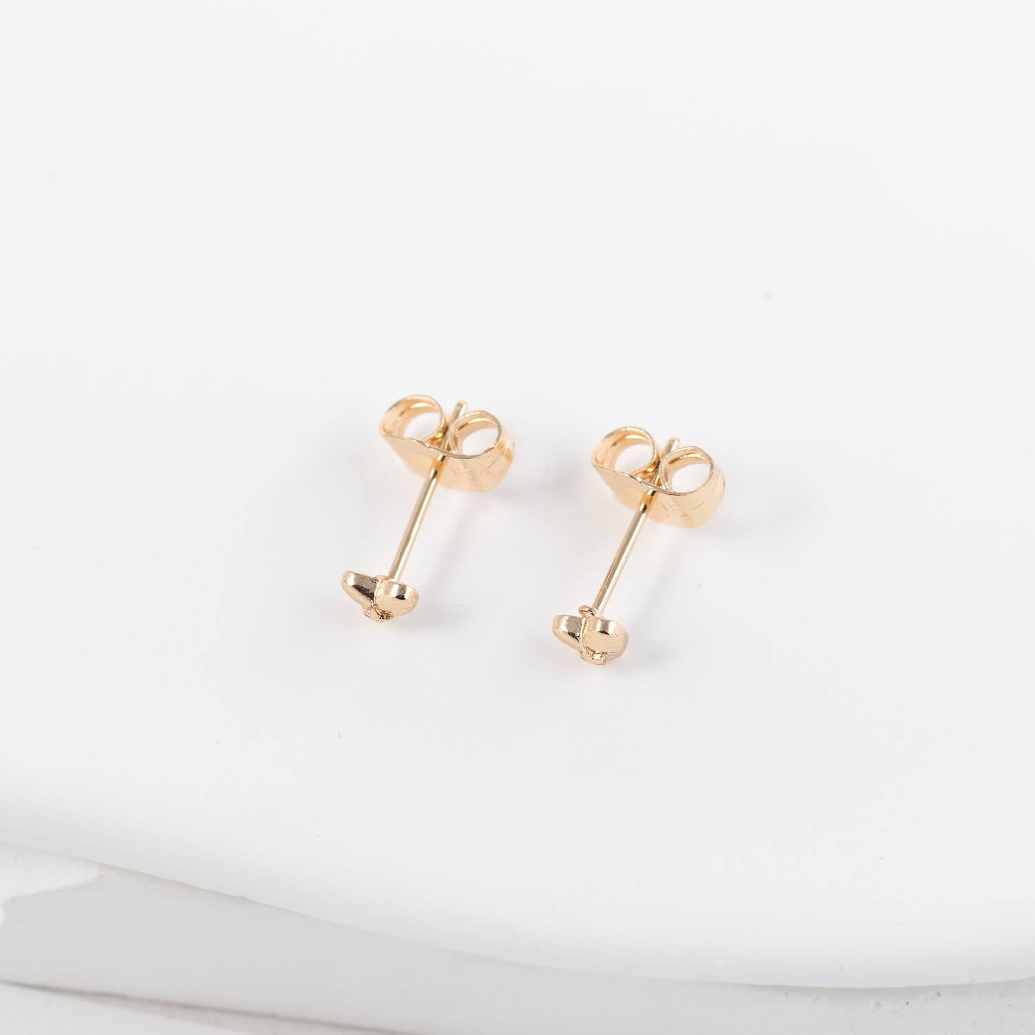 Antialerģiski nagliņauskari 'LAILA'