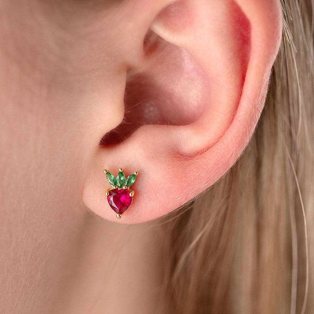 Smalki bērnu auskari zelta apdarē 'AVENES'