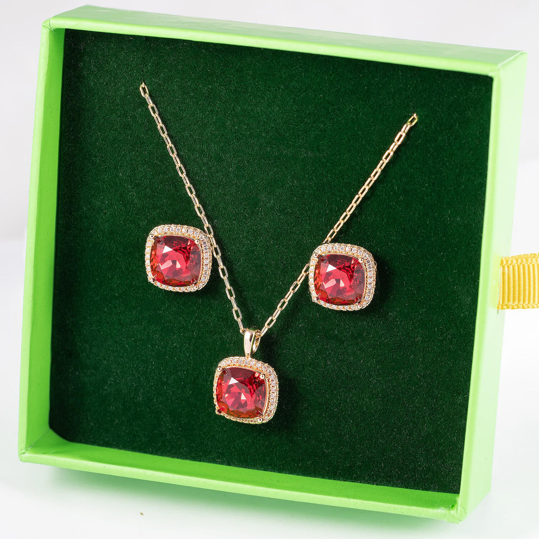 Sarkans kristāla rotu komplekts 'MEŽROZĪTE'