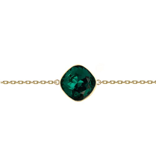 Smalka rokas ķēdīte ar romba emeralda kristālu